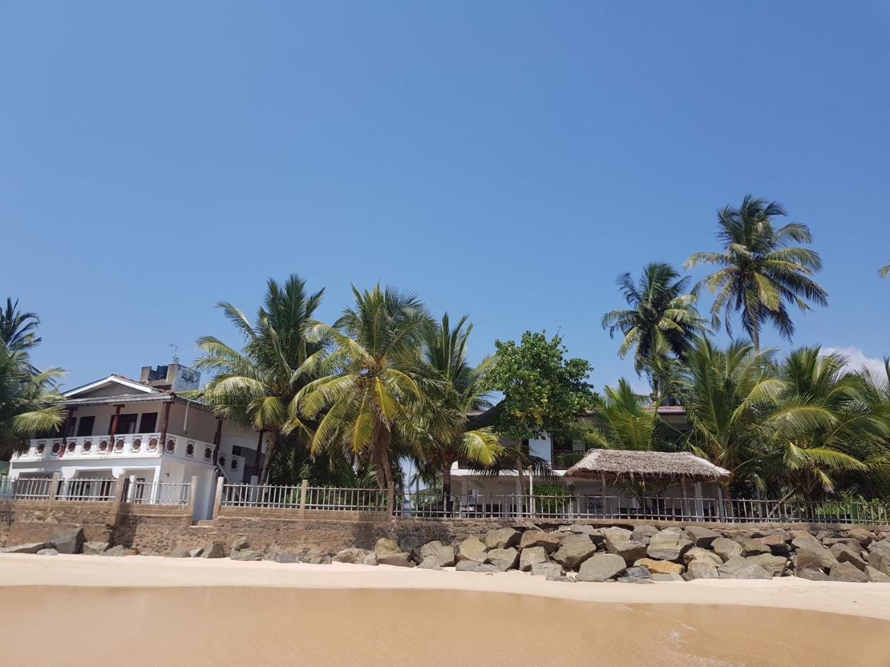 فندق Rainbow Surf Beach كوغولا المظهر الخارجي الصورة